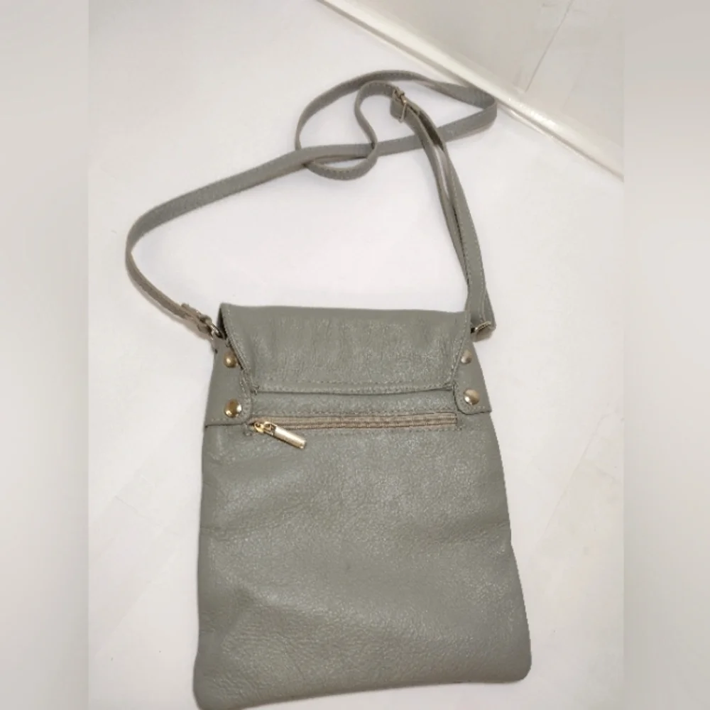 Elegant Vera Pelle Gray Crossbody Bag Italian Leather.